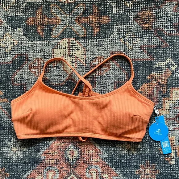 🌴Cupshe Ribbed Orange Bikini Top - Picture 5 of 8